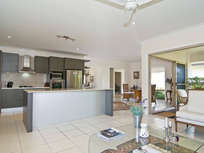 31 Crestview  Dr, Peregian Springs QLD 4573