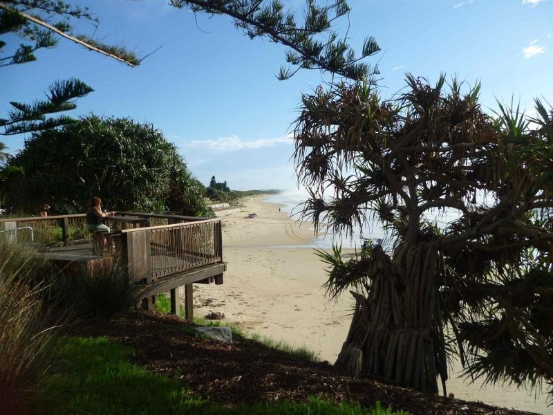 31 Crestview  Dr, Peregian Springs QLD 4573