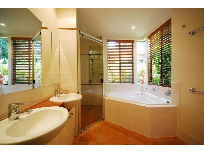 134 The Cascades -, Noosa Springs QLD 4567