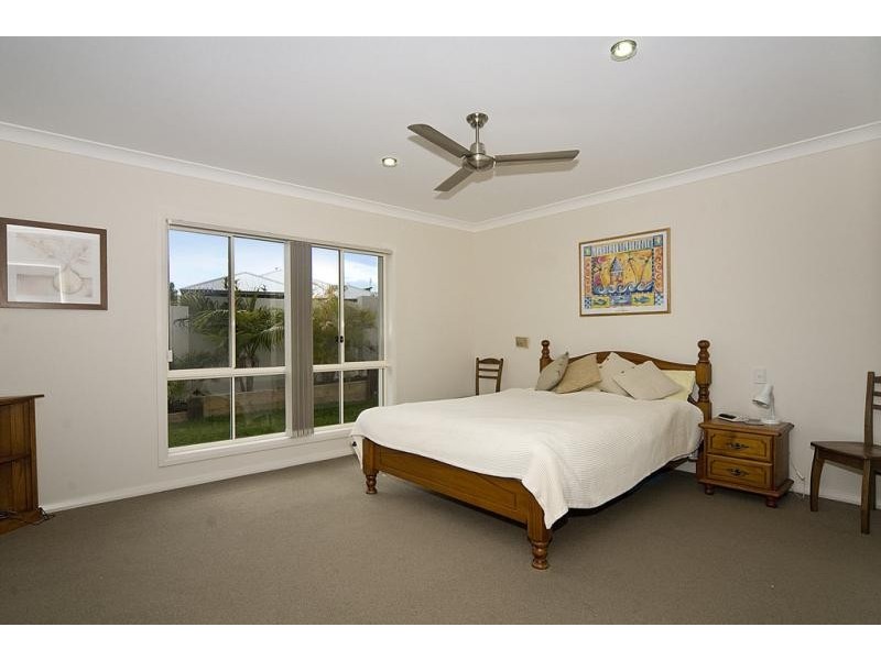 2 Nicklaus Lane, Peregian Springs QLD 4573