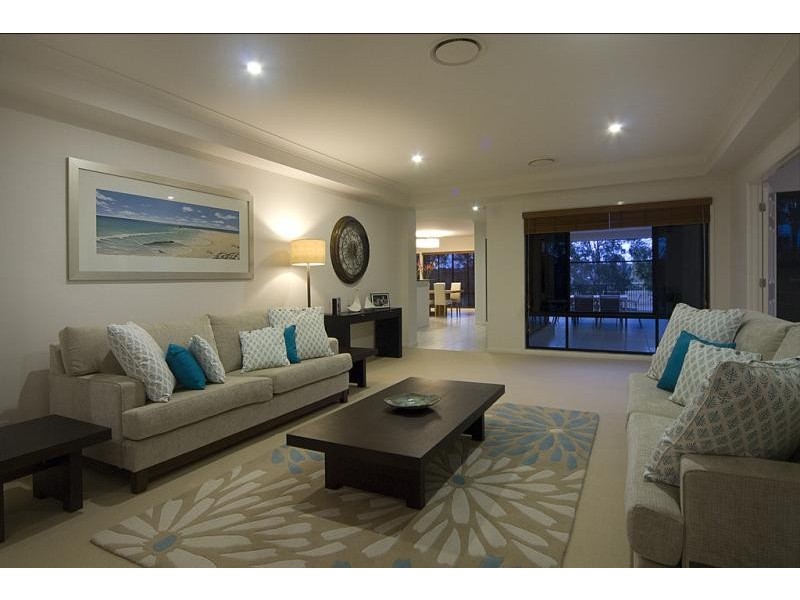16 Greenside Ct, Peregian Springs QLD 4573