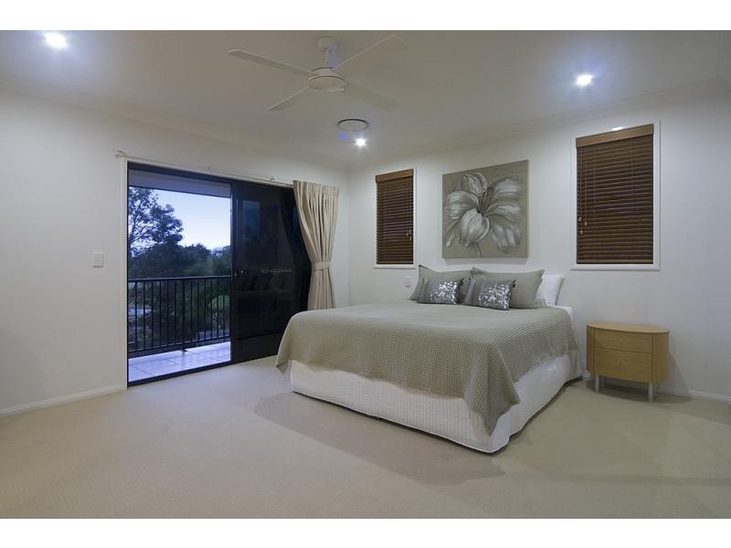 16 Greenside Ct, Peregian Springs QLD 4573