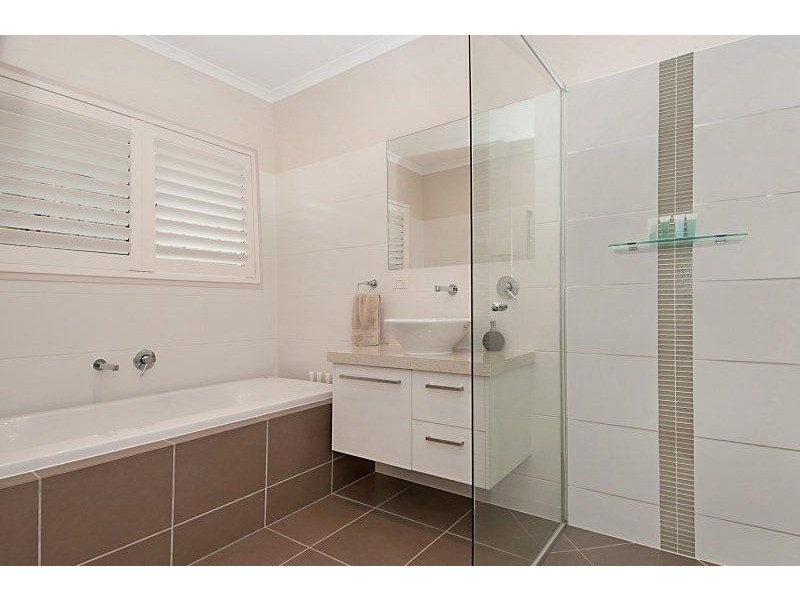 14 Glen Abby Ave, Peregian Springs QLD 4573