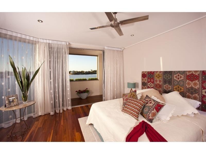 26/20 Anchorage Cct, Twin Waters QLD 4564