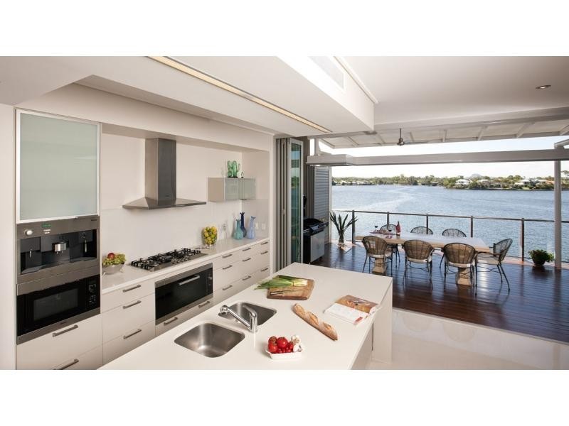 26/20 Anchorage Cct, Twin Waters QLD 4564