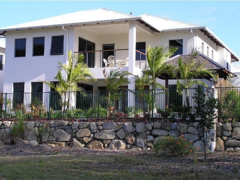 13/115 Peregian Springs Dr, Peregian Springs QLD 4573