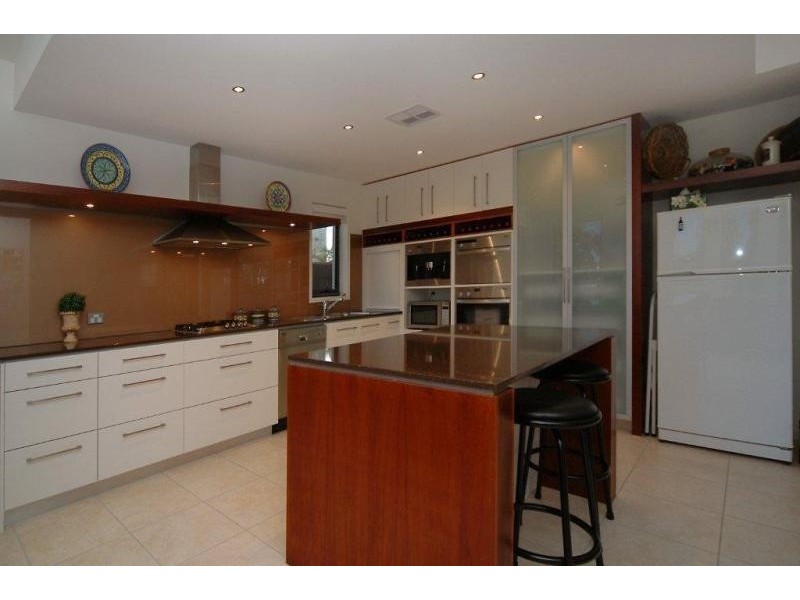 13/115 Peregian Springs Dr, Peregian Springs QLD 4573