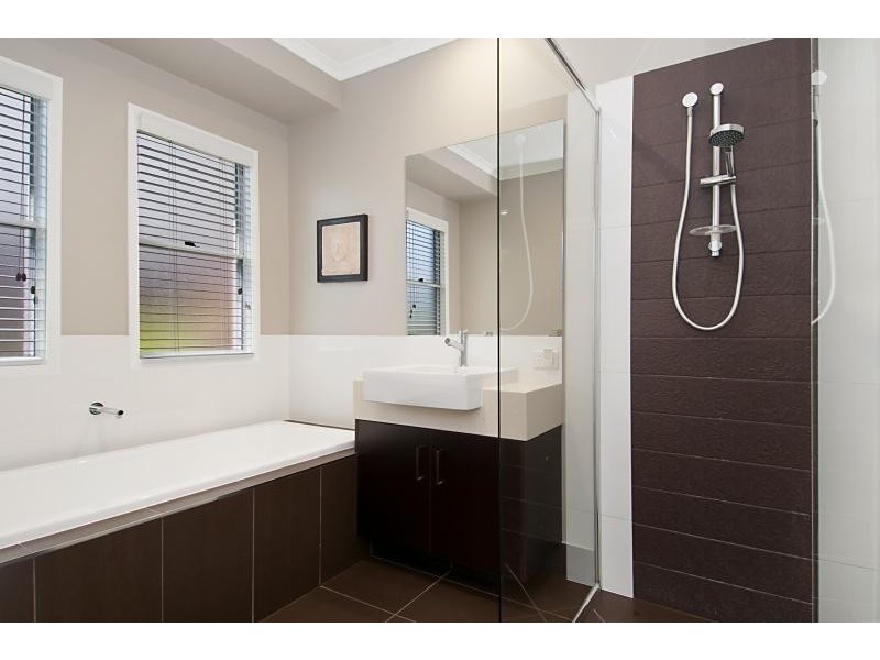 10 Cobblestone Pl, Peregian Springs QLD 4573