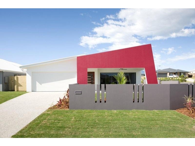 2 Longcove Pl, Peregian Springs QLD 4573