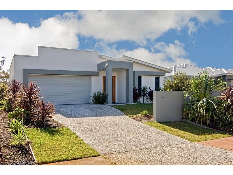 71 Balgownie Dr, Peregian Springs QLD 4573