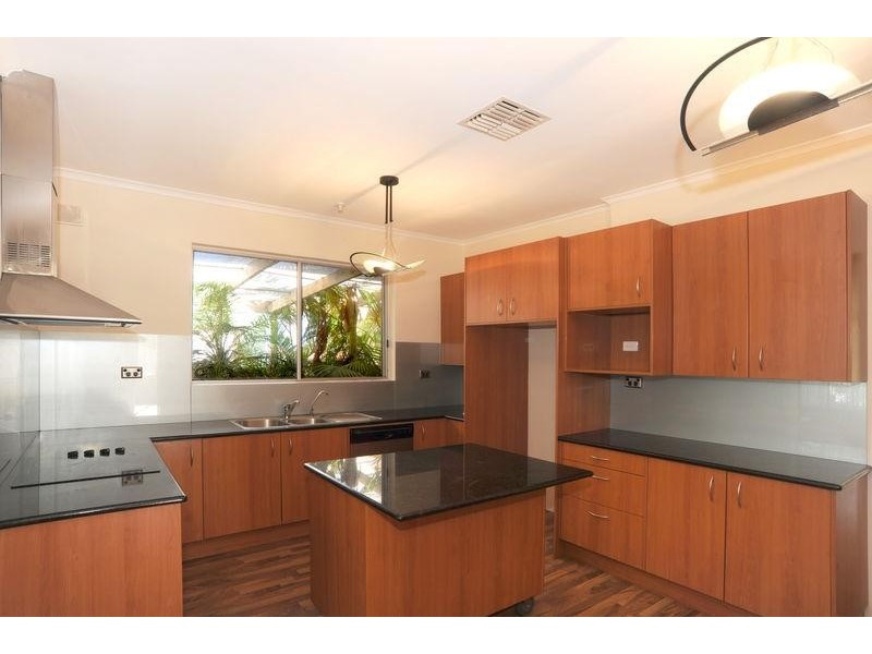 2 Collins St, Enfield SA 5085
