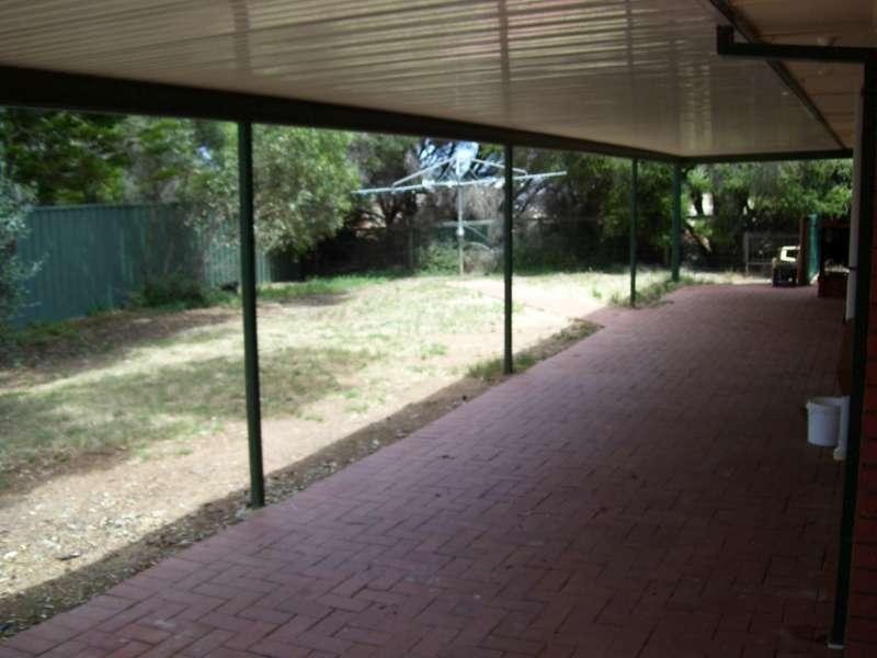 15 Carmelo Rd, Buckland Park SA 5120