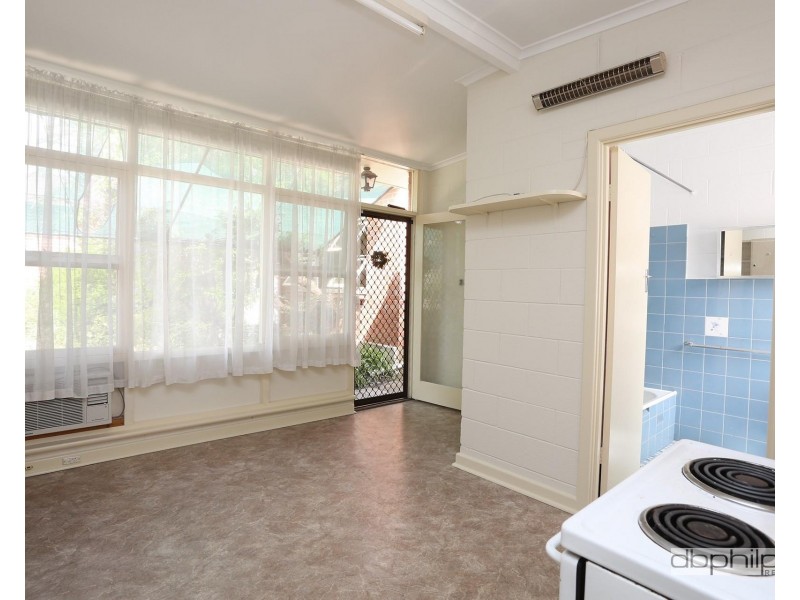 6a Moore Street, Prospect SA 5082
