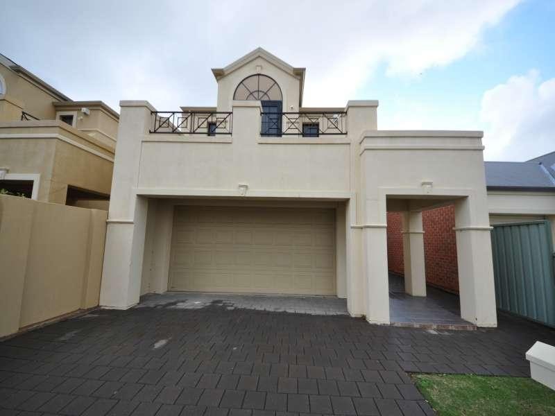 11 Lakefield Cres, Mawson Lakes SA 5095