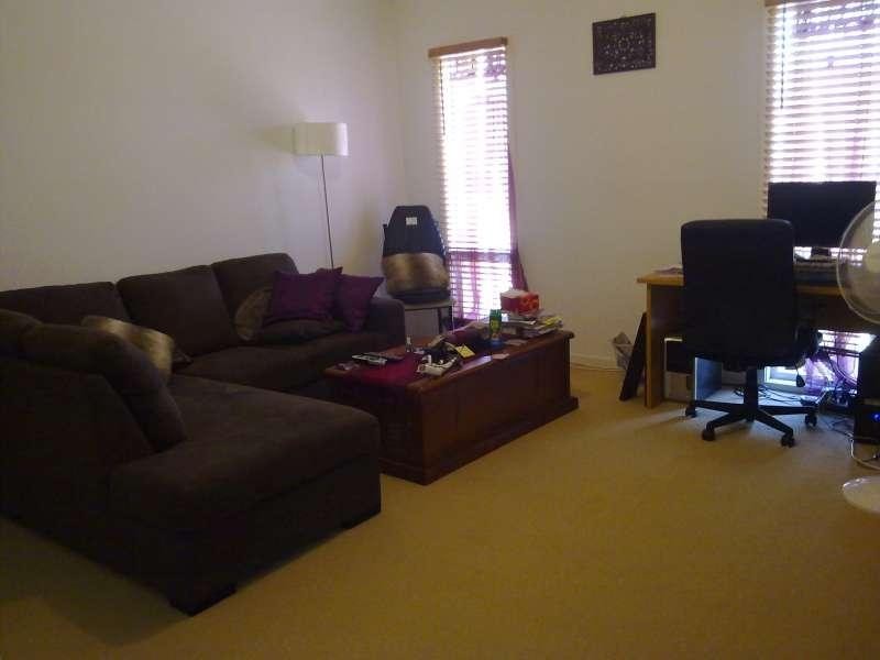 27 Wyatt Rd, Parafield Gardens SA 5107