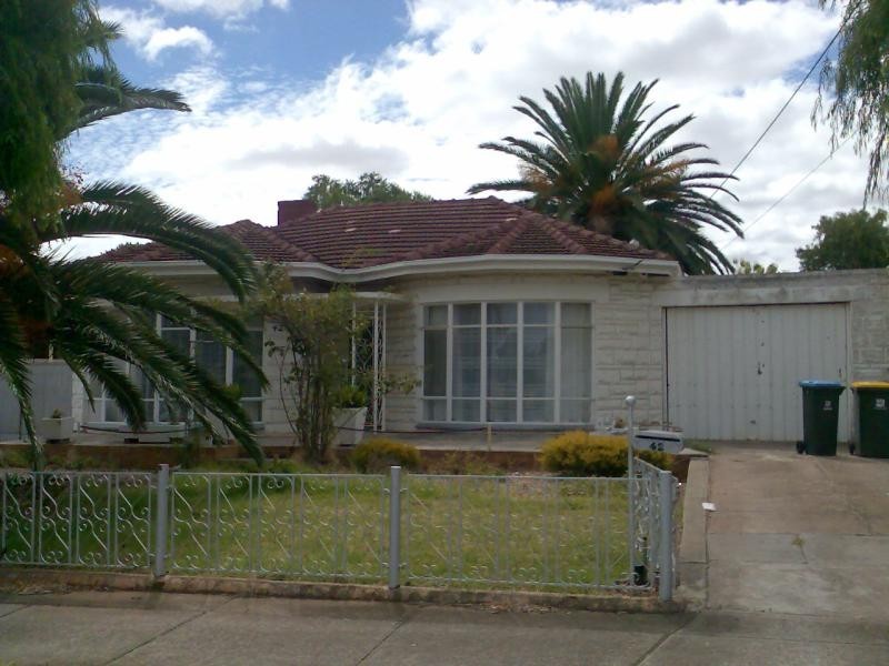 42 Windsor Ave, Clearview SA 5085
