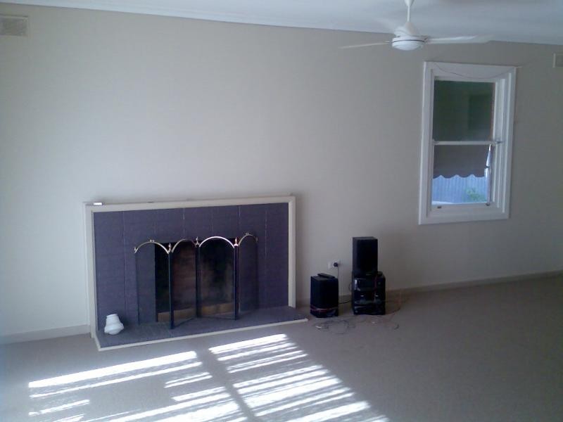 28 McLean St, Elizabeth Park SA 5113