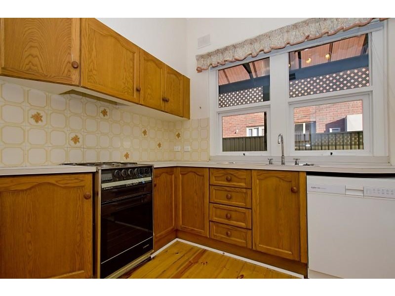 16 Salisbury St, West Richmond SA 5033