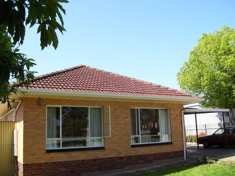 128 Maxwell Rd, Para Hills SA 5096