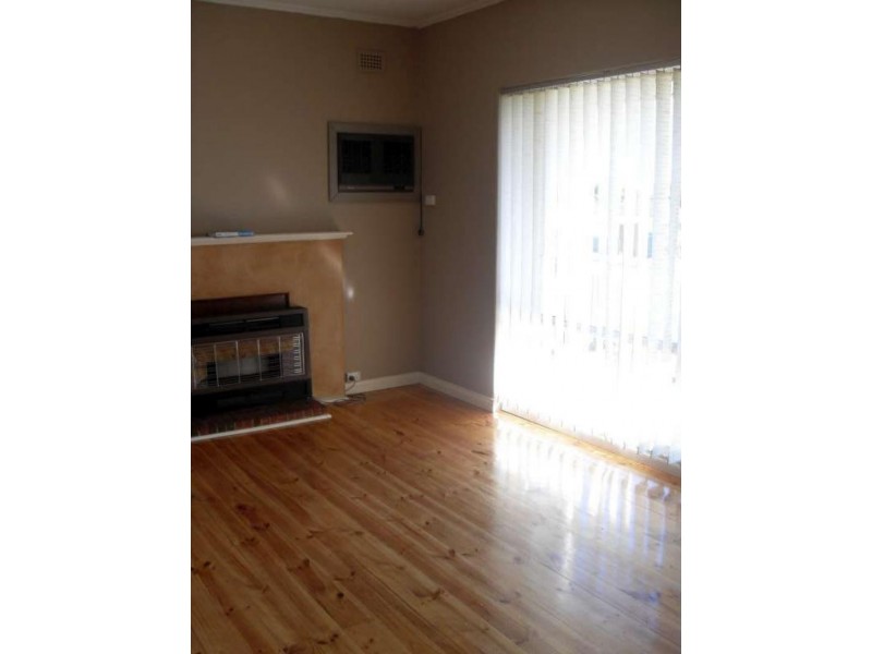 16 Audrey Ave, Blair Athol SA 5084