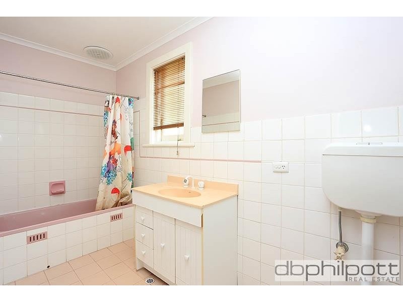 18 Llandowner Avenue, Evandale SA 5069
