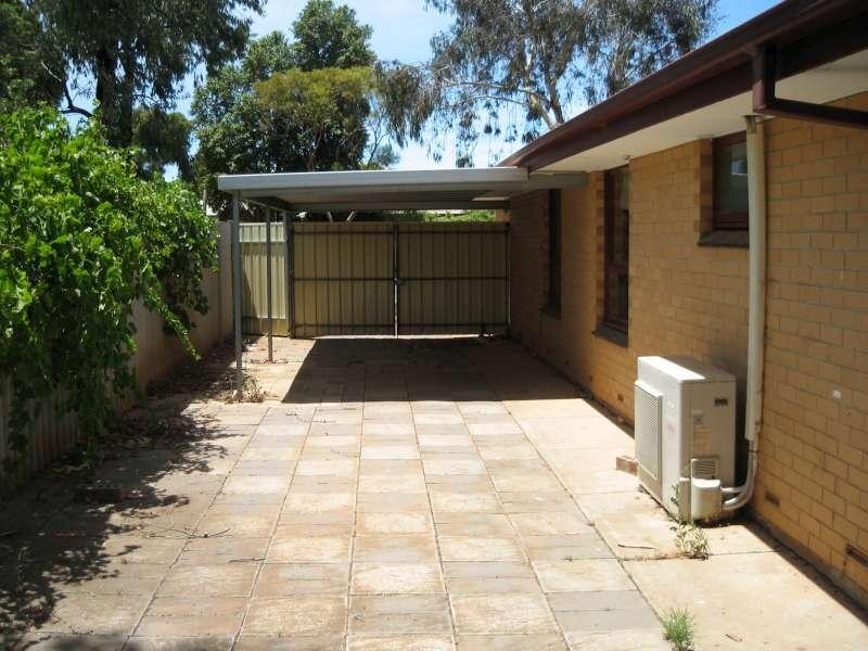 2 Denver Dr, Parafield Gardens SA 5107