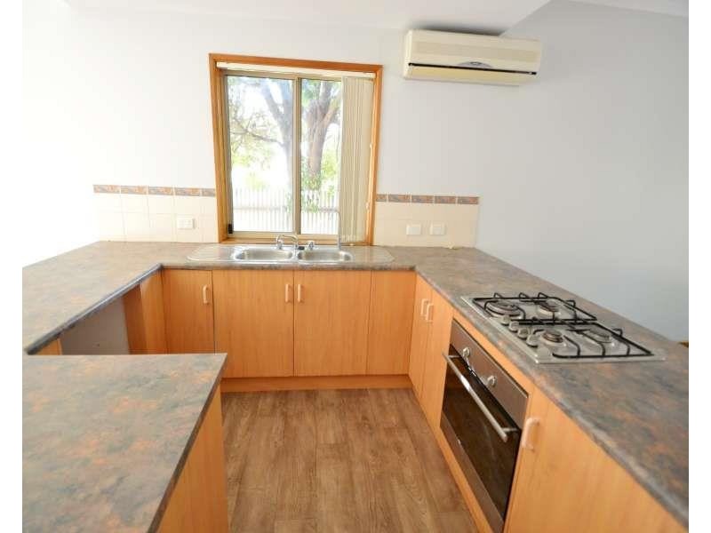 1 Cradock Terrace, Taperoo SA 5017