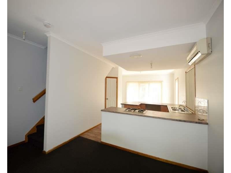 1 Cradock Terrace, Taperoo SA 5017