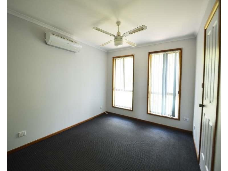 1 Cradock Terrace, Taperoo SA 5017