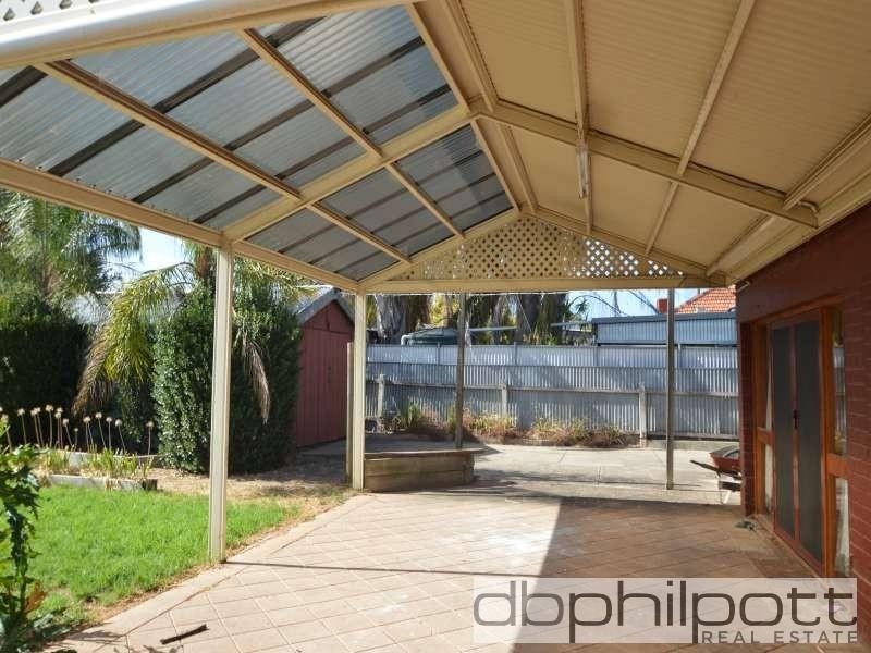 22 Ragless Ave, Enfield SA 5085