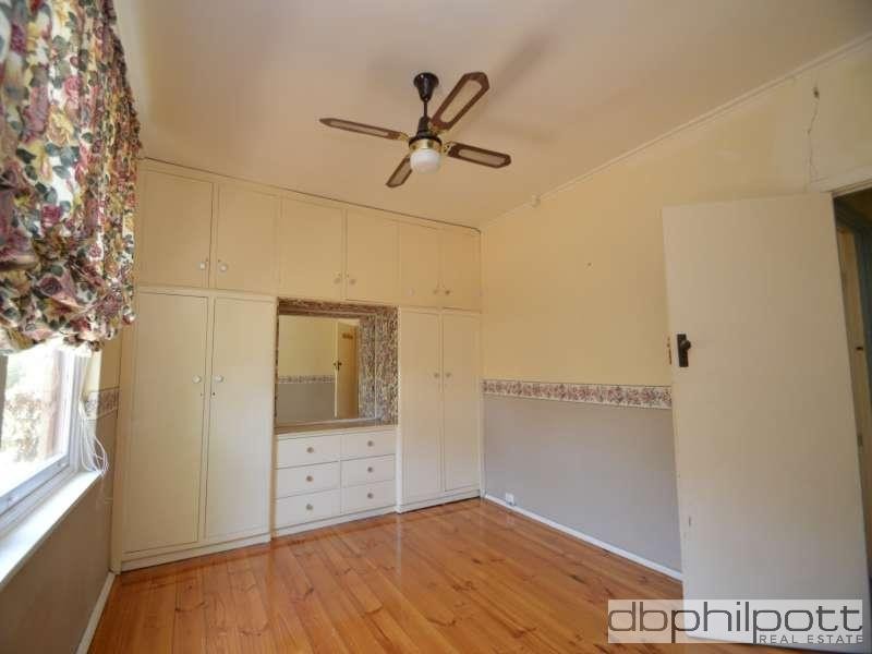 25 Walton  Street, Clearview SA 5085