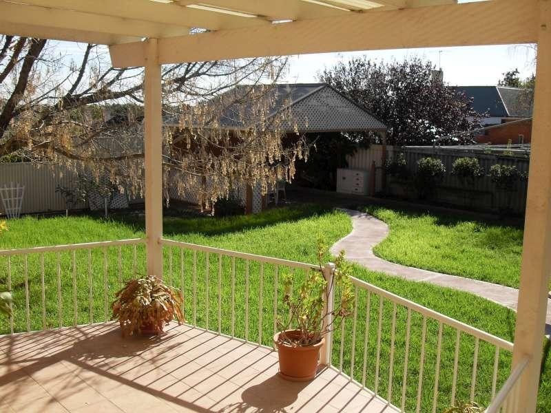 26 Cochrane Tce, Prospect SA 5082