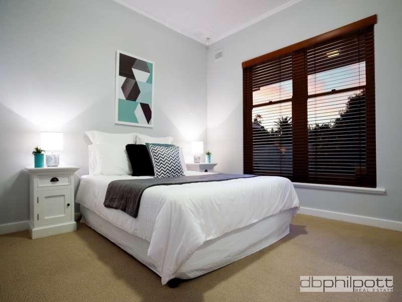 4/13 Baker Street, Grange SA 5022