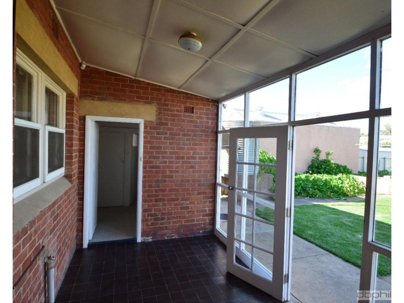 26 Charron Road, Croydon Park SA 5008
