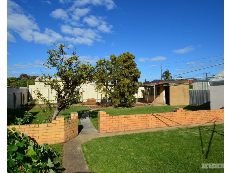 26 Charron Road, Croydon Park SA 5008