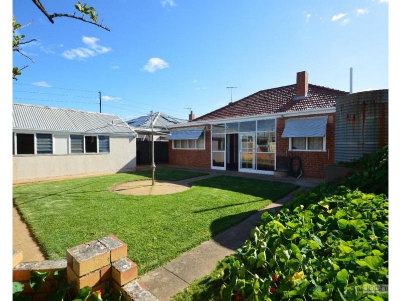 26 Charron Road, Croydon Park SA 5008