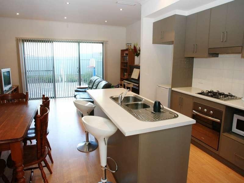 1/11-13 Prion Cct, Mawson Lakes SA 5095