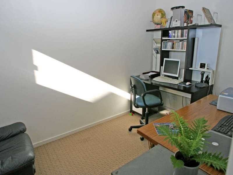 1/11-13 Prion Cct, Mawson Lakes SA 5095