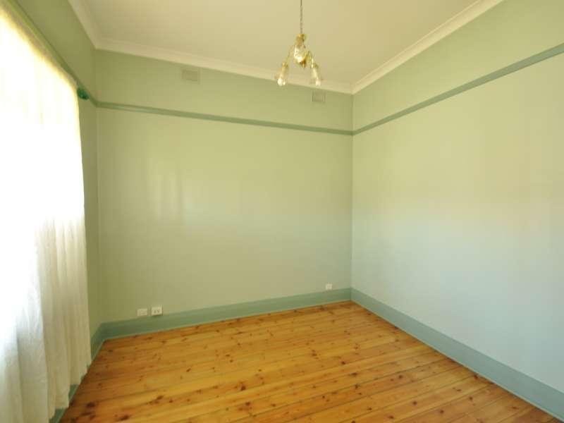 55  Aroona  Road, Kilkenny SA 5009