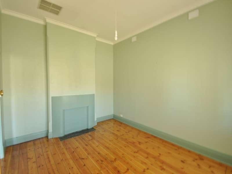 55  Aroona  Road, Kilkenny SA 5009