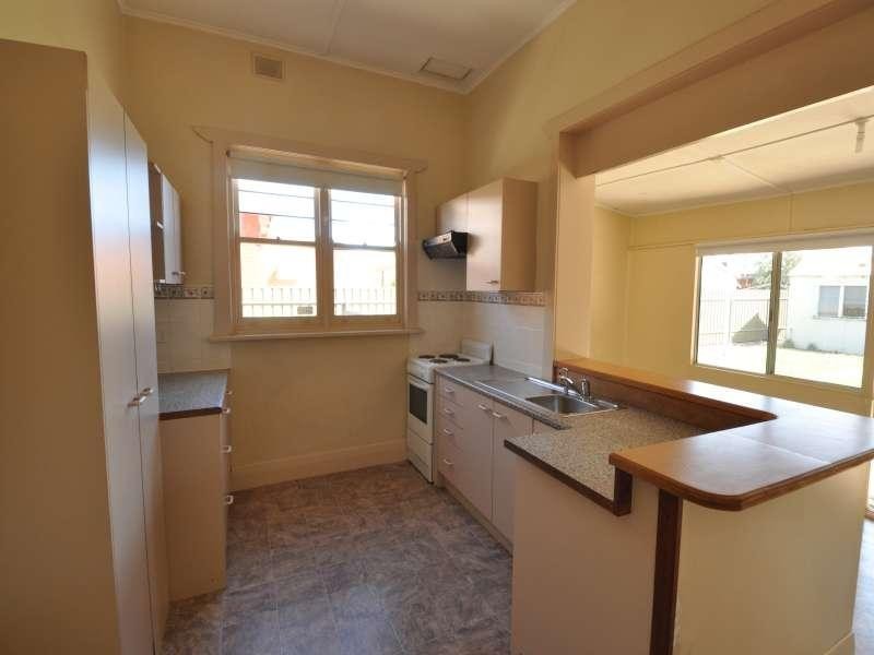 55  Aroona  Road, Kilkenny SA 5009