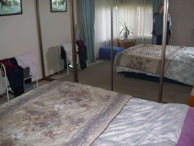 3 Joycelyn Ave, Surrey Downs SA 5126