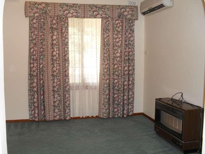 24 Hillsea Ave, Clearview SA 5085