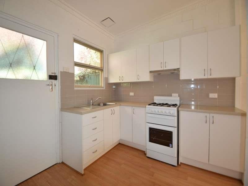 2/24  Stamford  Street, Parkside SA 5063