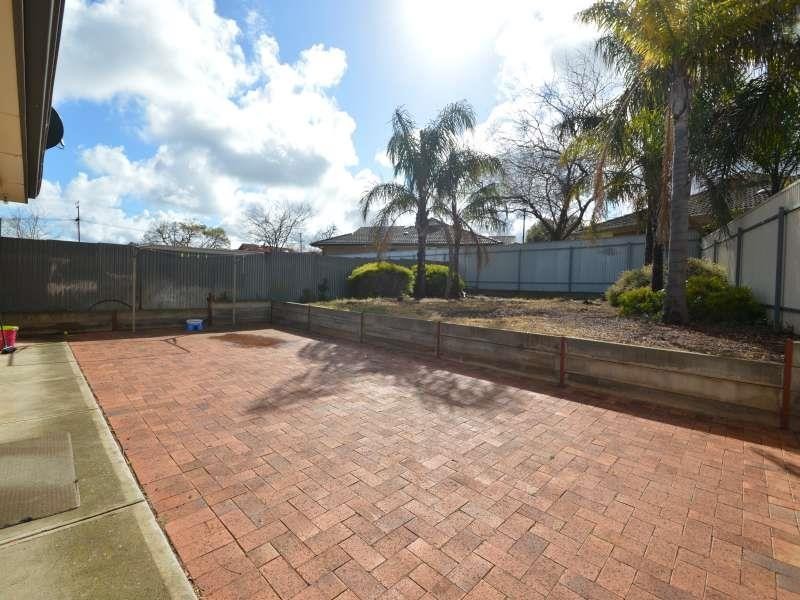 2b Dunmore St, Blair Athol SA 5084