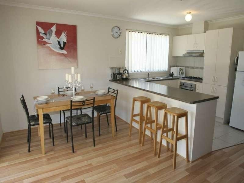 30A Warren Rd, Para Hills West SA 5096