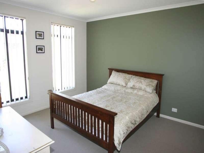 30A Warren Rd, Para Hills West SA 5096