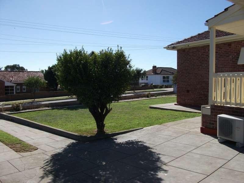 10 Deakin  Street, Blair Athol SA 5084