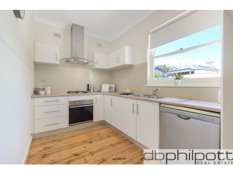 10 Deakin  Street, Blair Athol SA 5084