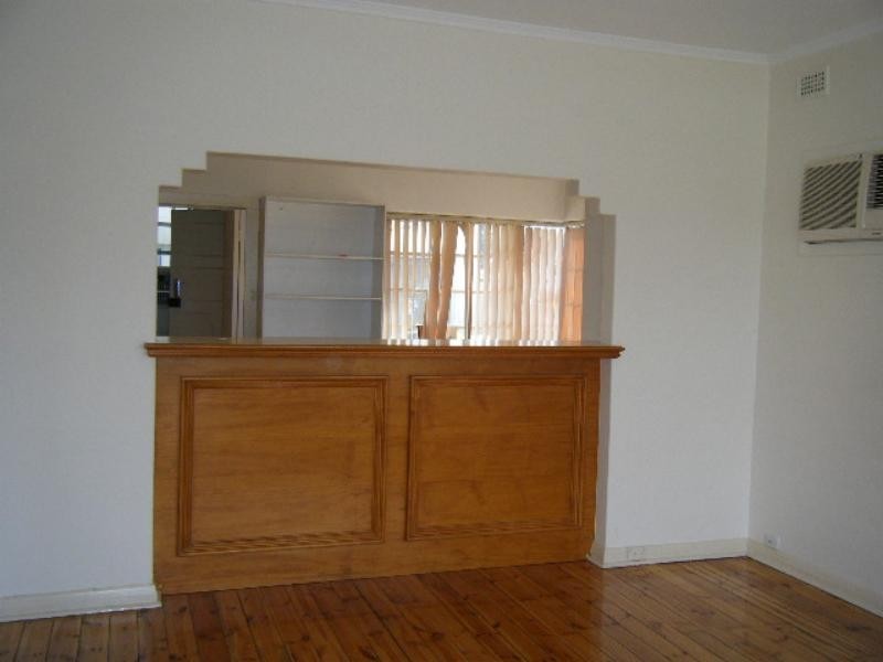 202 Findon Rd, Findon SA 5023